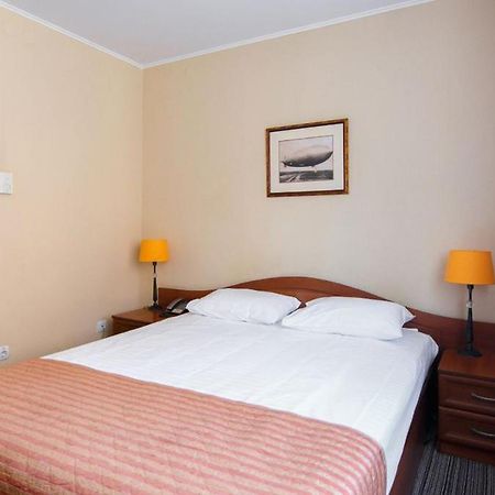 Optima Kropyvnytskyi Hotel Екстериор снимка
