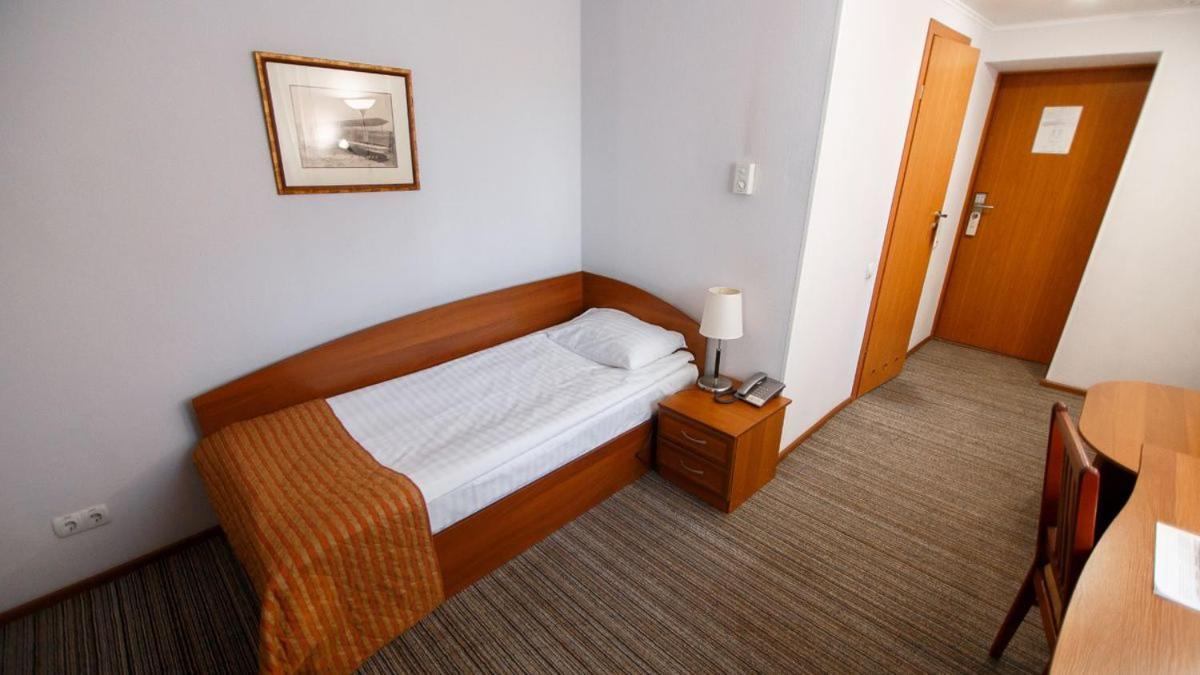 Optima Kropyvnytskyi Hotel Екстериор снимка