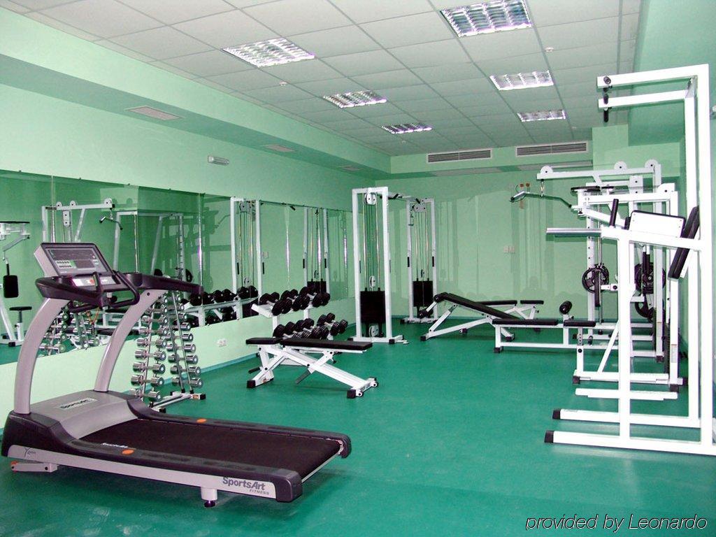 Optima Kropyvnytskyi Hotel Съоръжения снимка