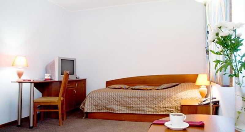 Optima Kropyvnytskyi Hotel Екстериор снимка
