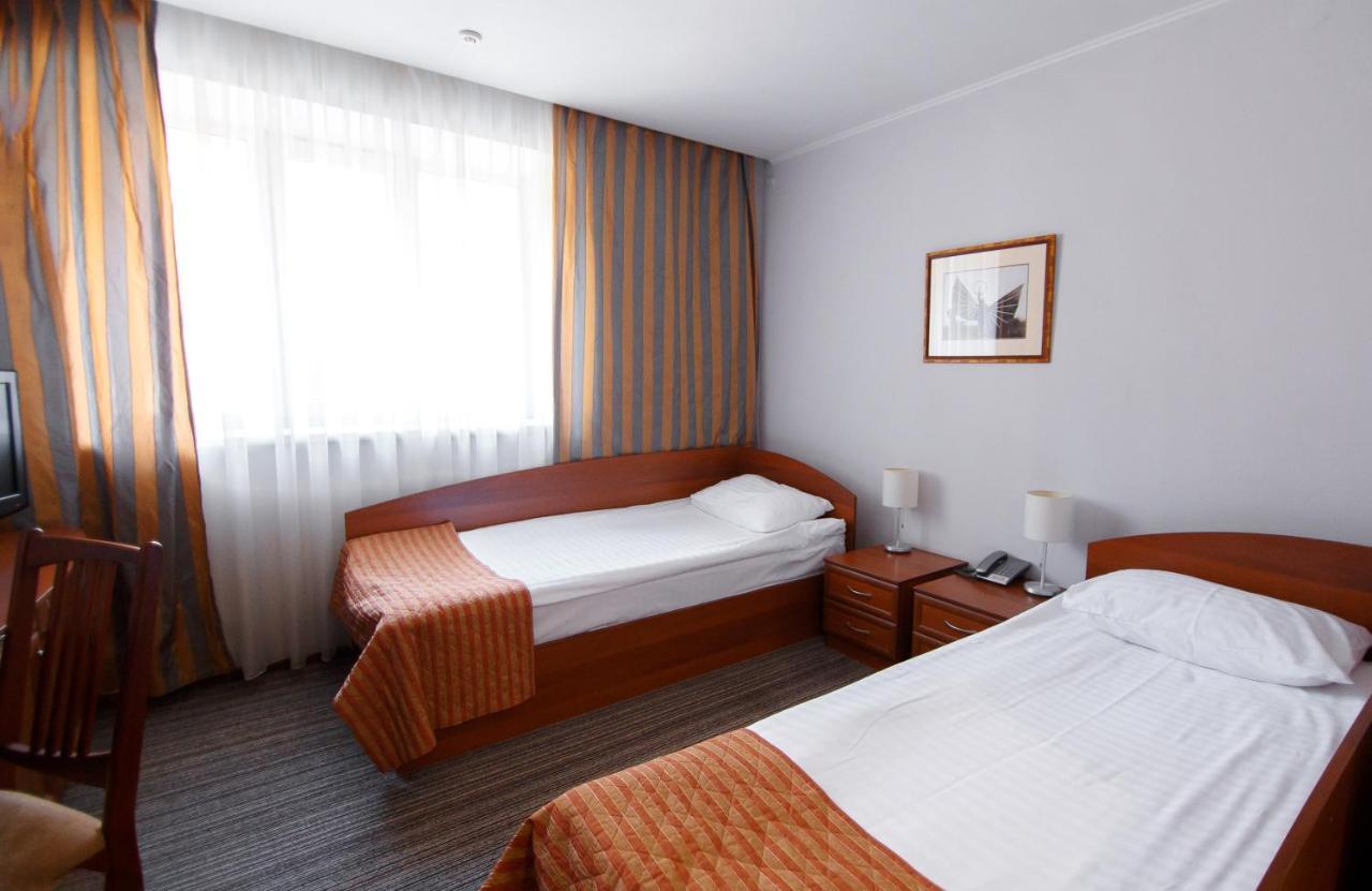 Optima Kropyvnytskyi Hotel Екстериор снимка
