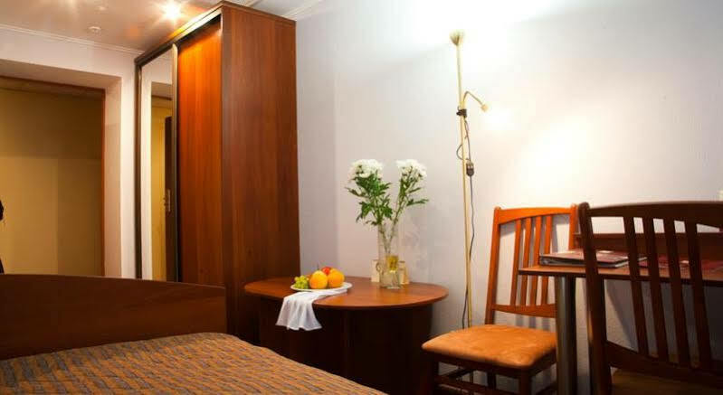 Optima Kropyvnytskyi Hotel Екстериор снимка